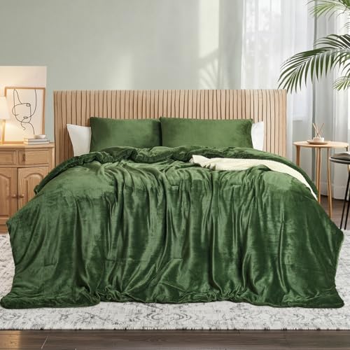 Forest Green Velvet Täcken Set – Ultra Soft Quilted 3-delad sängkläder Set